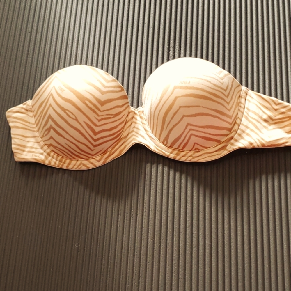 Convertible push-up bra 36B